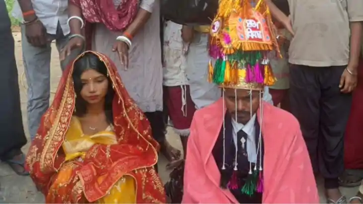 Love Wins Over Dowry in Bihar Simple Temple Wedding Moves Al