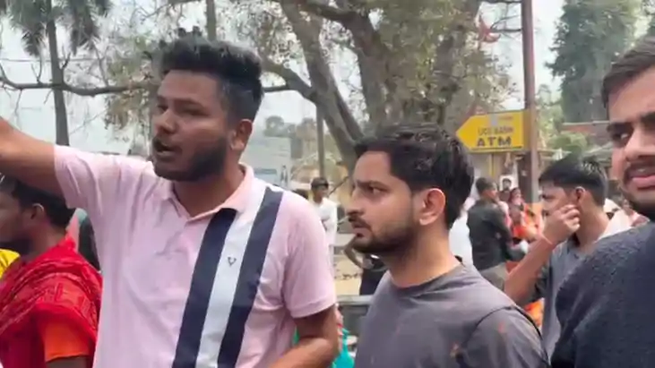 Bihar News : बेगूसराय में संदिग्ध परिस्थिति में वीडियोग्राफर