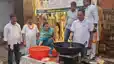 Bihar News : ज्वेलरी दुकानदार ने खोला चाय पकौड़े का स्टॉल, कहा-पीएम के 'सोना न खरीदने' की अपील से गायब हुए ग्राहक, बंद हो जायेगा पुश्तैनी धंधा 