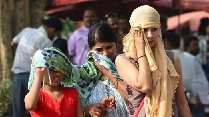 Bihar weather Heatwave Yellow Alert for Patna Several Distri
