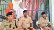 Bihar News : मुजफ्फरपुर में पोल्ट्री फार्म की आड़ में चल रही नकली शराब फैक्ट्री का पुलिस ने किया भंडाफोड़, नेपाली कारोबारी समेत दो को किया गिरफ्तार