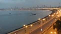 पटना के तर्ज पर अब इस जिले में बनेगा गंगा किनारे मरीन ड्राइव, डीएम में संभावित रूट का किया जमीनी निरीक्षण