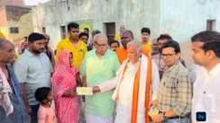 Bihar News : मंत्री श्रवण कुमार ने पीड़ित परिवारों को सौंपे सहायता राशि के चेक, हादसों में जान गंवाने वाले मृतकों के आश्रितों को दी सांत्वना