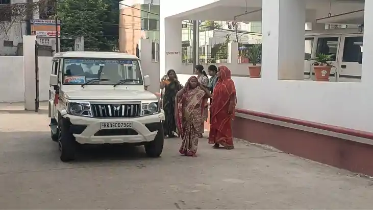 Bihar Crime News : बिहार में शराब कारोबार में उतरी महिलाएं, Bihar Crime News : बिहार में शराब कारोबार में उतरी महिलाएं,