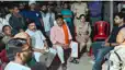 प्रतापपुर हत्या मामला: विधायक ई. अजीत कुमार ने की पीड़ित परिवार से मुलाकात, कहा- 'शामिल किसी भी आरोपी को बख्शा नहीं जाए'