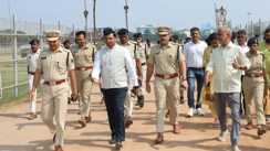Patna DM SSP Pandal Inspection