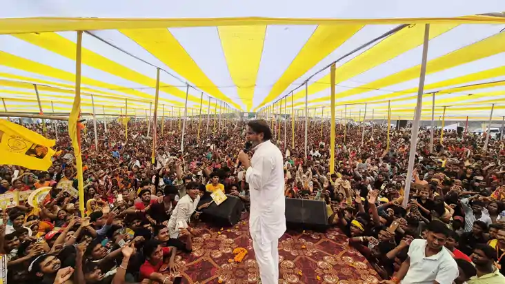प्रशांत किशोर ने फिर छेड़ा पलायन का राग, बिहार आए अमित शाह स प्रशांत किशोर ने फिर छेड़ा पलायन का राग, बिहार आए अमित शाह स