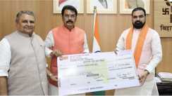 बाढ़ पीड़ितों की मदद के लिए आगे आई भाजपा: मुख्यमंत्री राहत कोष में दिए 51 लाख रुपये, सांसद नितिन नवीन ने दान किया तीन महीने का वेतन