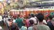 Bihar Crime:  सड़क पर पलटा शराब से लदा ट्रक, बोतलें लूटने उमड़ी भीड़, वीडियो वायरल