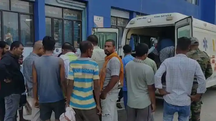 Nalanda Clash Turns Bloody Firing Injures Woman Niece