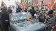 Voter Adhikar Yatra : नालंदा में वोटर अधिकार यात्रा में उमड़ा जनसैलाब, कई किलोमीटर लंबा लगा जाम, नेताओं ने हाथ हिलाकर लोगों का किया अभिवादन   