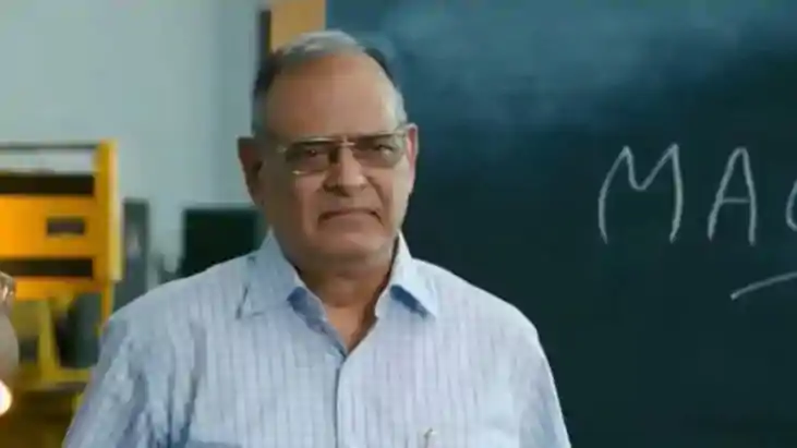 कहना क्या चाहते हो! थ्री इडियट्स में प्रोफेसर बने अच्युत पोत