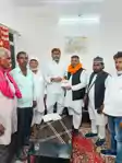ओवैसी की AIMIM ने तेजस्वी की राजद में लगाई सेंध, बड़े नेता को अपनी पार्टी में किया शामिल, सौंपी  बड़ी जिम्मेदारी