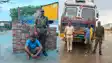 भोजपुर में मद्यनिषेध विभाग की बड़ी कार्रवाई: 14 चक्का ट्रक से 432 लीटर विदेशी शराब बरामद, एक तस्कर गिरफ्तार