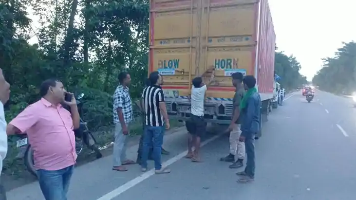 Bihar News : मुजफ्फरपुर में उत्पाद विभाग की बड़ी कार्रवाई, क