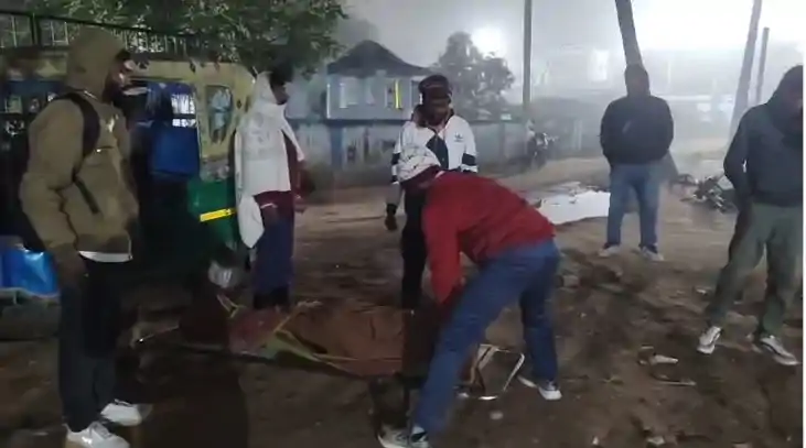 'कलयुगी' पुत्र का खूनी तांडव: जमीन के लिए पिता को लाठी-डंडों