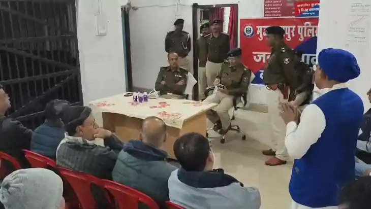 बदली पुलिस की कार्यशैली, एसएसपी खुद थानों में बैठकर सुन रहे 