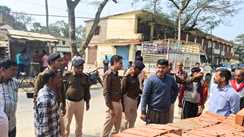 Begusarai Crime News : अविश्वास प्रस्ताव के वोटिंग से पहले पंचायत समिति सदस्य के घर पर बदमाशों ने की फायरिंग, इलाके में मचा हड़कंप 