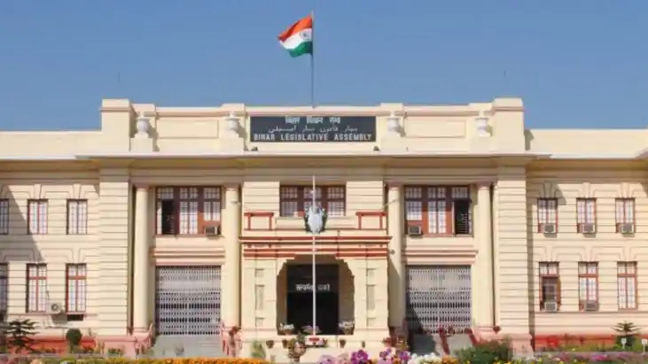 Bihar Vidhansabha Session : सुबह 10 बजे सदन पहुंचने का झंझट 