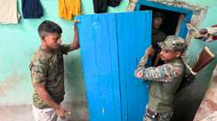 Bihar News : नवादा में 12 लाख की धोखाधड़ी के 6 साल पुराने मामले में बड़ी कार्रवाई, कोर्ट के आदेश पर आरोपी मुर्शिद अंसारी के घर की कुर्की 