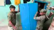 Bihar News : नवादा में 12 लाख की धोखाधड़ी के 6 साल पुराने मामले में बड़ी कार्रवाई, कोर्ट के आदेश पर आरोपी मुर्शिद अंसारी के घर की कुर्की 