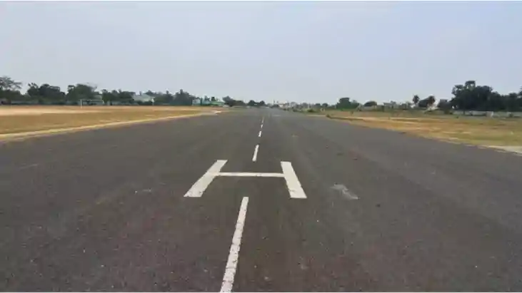 Bihar News : मुंगेर के सफियासराय हवाई अड्डा से उड़ान भर सकेंग Bihar News : मुंगेर के सफियासराय हवाई अड्डा से उड़ान भर सकेंग