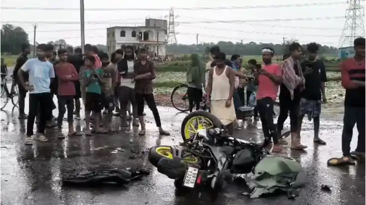 Bihar Accident News : सहरसा में सड़क हादसे में दो सगे भाईयों Bihar Accident News : सहरसा में सड़क हादसे में दो सगे भाईयों