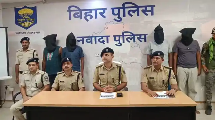 नवादा में साइबर अपराध के बड़े गिरोह का खुलासा : 54.84 लाख कै
