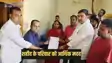 Bihar news - शहीद मनीष के परिवार को मिली आर्थिक मदद, मां सुशीला देवी को प्रशासन ने सौंपा 21 लाख का चेक