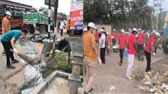बाबा नगरी को स्वच्छ और प्लास्टिक मुक्त बनाने की बड़ी पहल, मंदिर समेत प्रमुख स्थलों पर चला विशेष सफाई अभियान