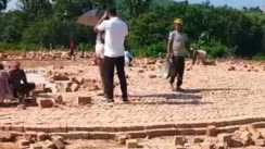 बिहार के इस इलाके में एयर स्ट्रीप बनाएगी अडानी पावर ग्रुप, जिला प्रशासन को जमीन के लिए लिखी चिट्ठी