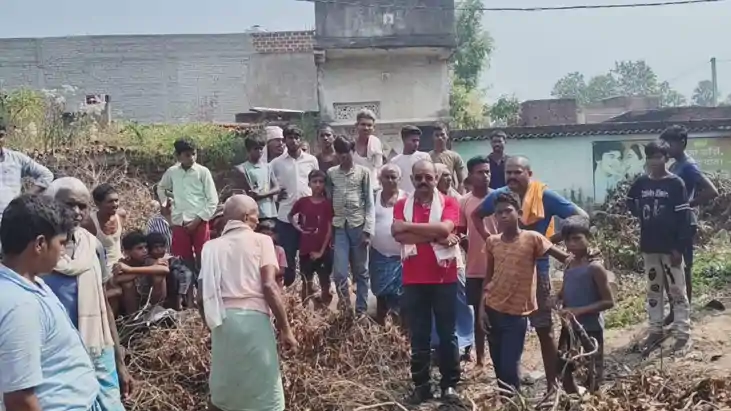 Bihar Crime: बिहार में मर्डर से सनसनी, डॉक्टर की पत्नी की गल Bihar Crime: बिहार में मर्डर से सनसनी, डॉक्टर की पत्नी की गल