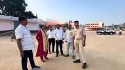 Bihar News : नवादा में रावण वध कार्यक्रम की तैयारी तेज, 50 हजार से अधिक लोगों के जुटने का अनुमान, सीओ ने हरिश्चंद्र स्टेडियम का किया निरीक्षण 