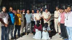 Bihar News : गया जंक्शन पर RPF और GRP ने की बड़ी कार्रवाई, 3.5 लाख रुपये का पोस्ता भूसा किया बरामद, दो तस्करों को किया गिरफ्तार