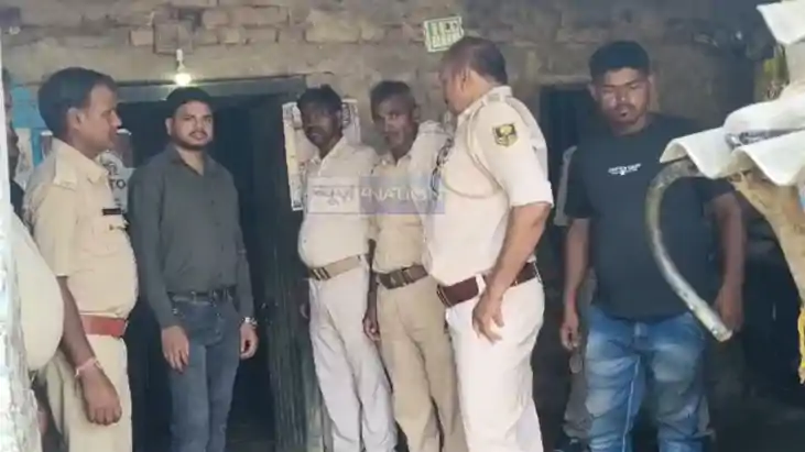 Muzaffarpur  Property Seized in Nal Jal Scam  Absconding War
