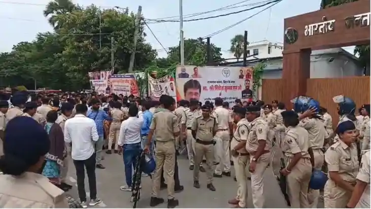 कौशल विकास केंद्रों के बंद होने पर बवाल: संचालकों ने बीजेपी 