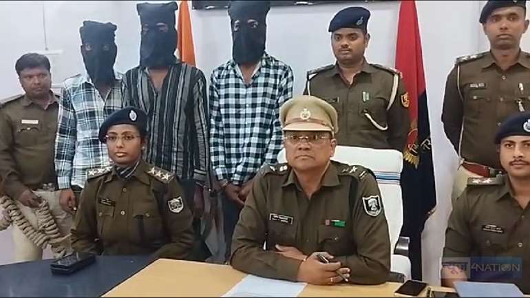 BIHAR CRIME  - सीएसपी में हुई 1.5 लाख की लूट, तीन घंटे में पुलिस ने अपराधियों को पकड़ा, सिर्फ इतने हजार रुपए कर पाई बरामद