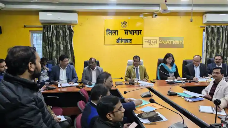Bihar Political News : सीएम नीतीश की प्रगति यात्रा को लेकर औ