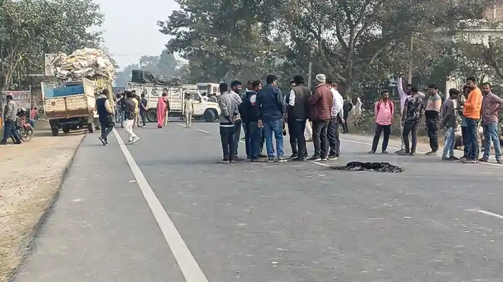 Bihar News : मुजफ्फरपुर में मनीष हत्याकांड पर बवाल, पुलिस ने