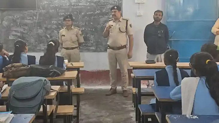 Patna bikram police didi campaign