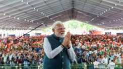 PM Modi Begins Key Bengal Visit Unveils Major Projects