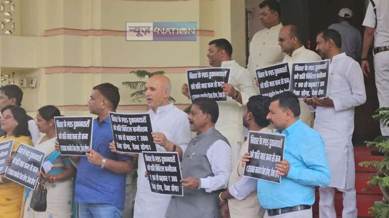 rjd protest in Bihar Vidhansabha