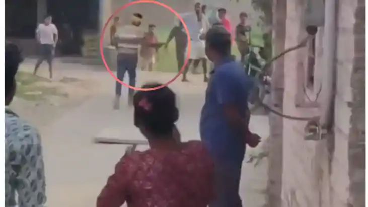 'जंगलराज' की लाइव तस्वीर: भूमि विवाद में दबंगों की अंधाधुंध 