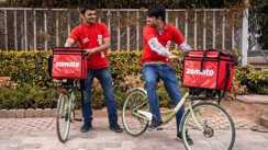 जोमैटो ने दिया महंगाई का झटका: छह महीने में प्लेटफॉर्म फीस में की बढ़ोतरी, इटरनल के शेयरों में आया उछाल