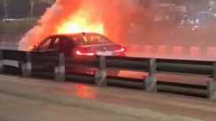 BMW Catches Fire at Patna Marine Drive Front Part Burnt to Ashes