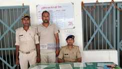Motihari Drunken Youth Slaps SI Inside Police Station Chaos Erupts