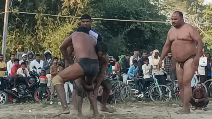 कार्तिक पूर्णिमा पर दंगल का आयोजन, नेपाल के राहुल थापा ने रा