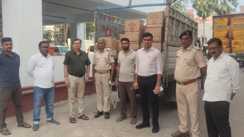 Bihar Crime:विधानसभा चुनाव से पूर्व उत्पाद विभाग का शराब तस्करों पर बड़ा वार,  लाखों की विदेशी शराब बरामद, एक तस्कर गिरफ्तार