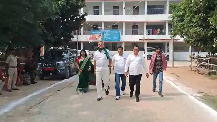 Bihar Vidhansabha Chunav 2025: कैमूर की चारों सीटों पर लालटे Bihar Vidhansabha Chunav 2025: कैमूर की चारों सीटों पर लालटे