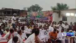 RJD leader slaps JDU leader 